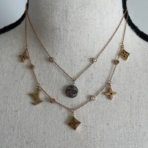 Elegant Gold and Silver Women's Necklace